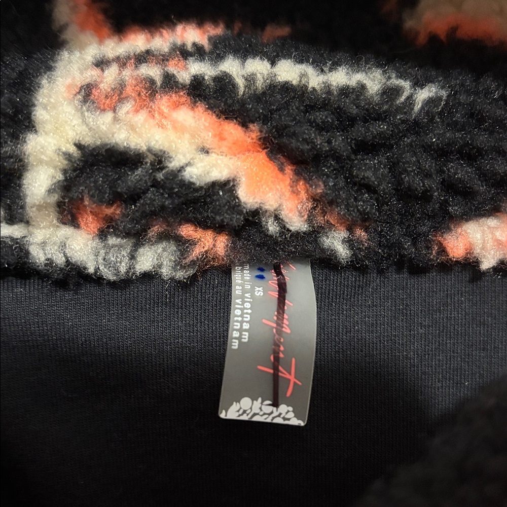 ‼️BNWT‼️ free people movement rocky ridge pullover - Picture 6 of 7
